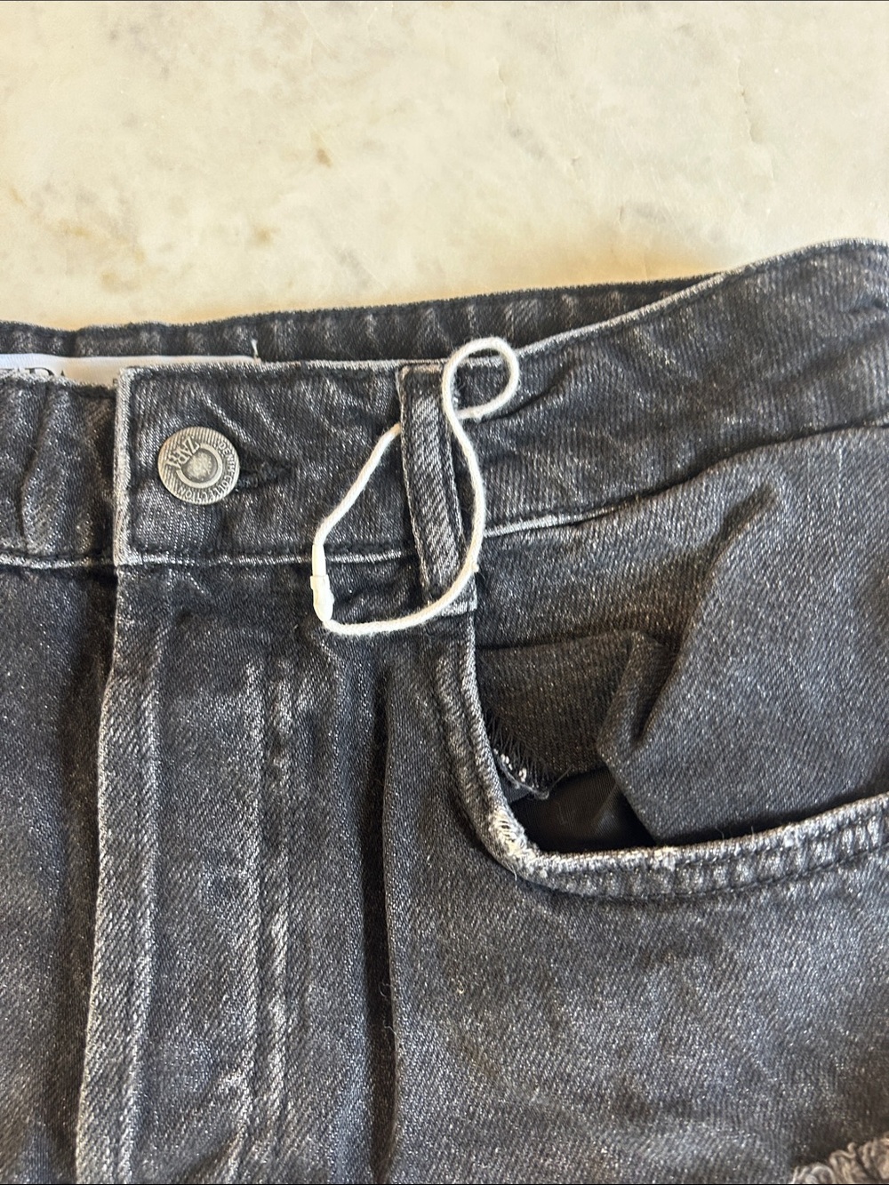 Zara Short - Picture 2 of 2